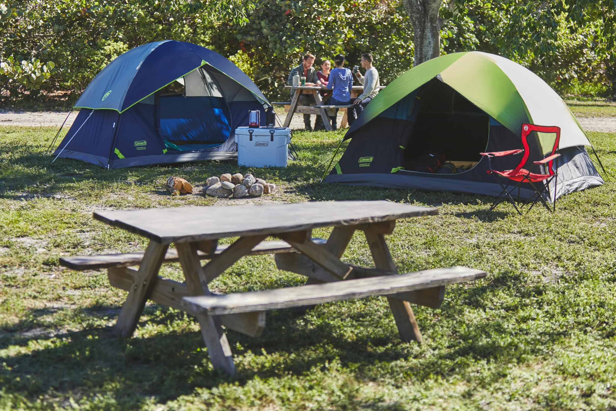 Sundome Camping Tent with Rainfly, 2/3/4/6 Person Tent Sets Up in 10 Mins, Weatherproof Shelter for Camping, Festivals, Backyard, Sleepovers, & More