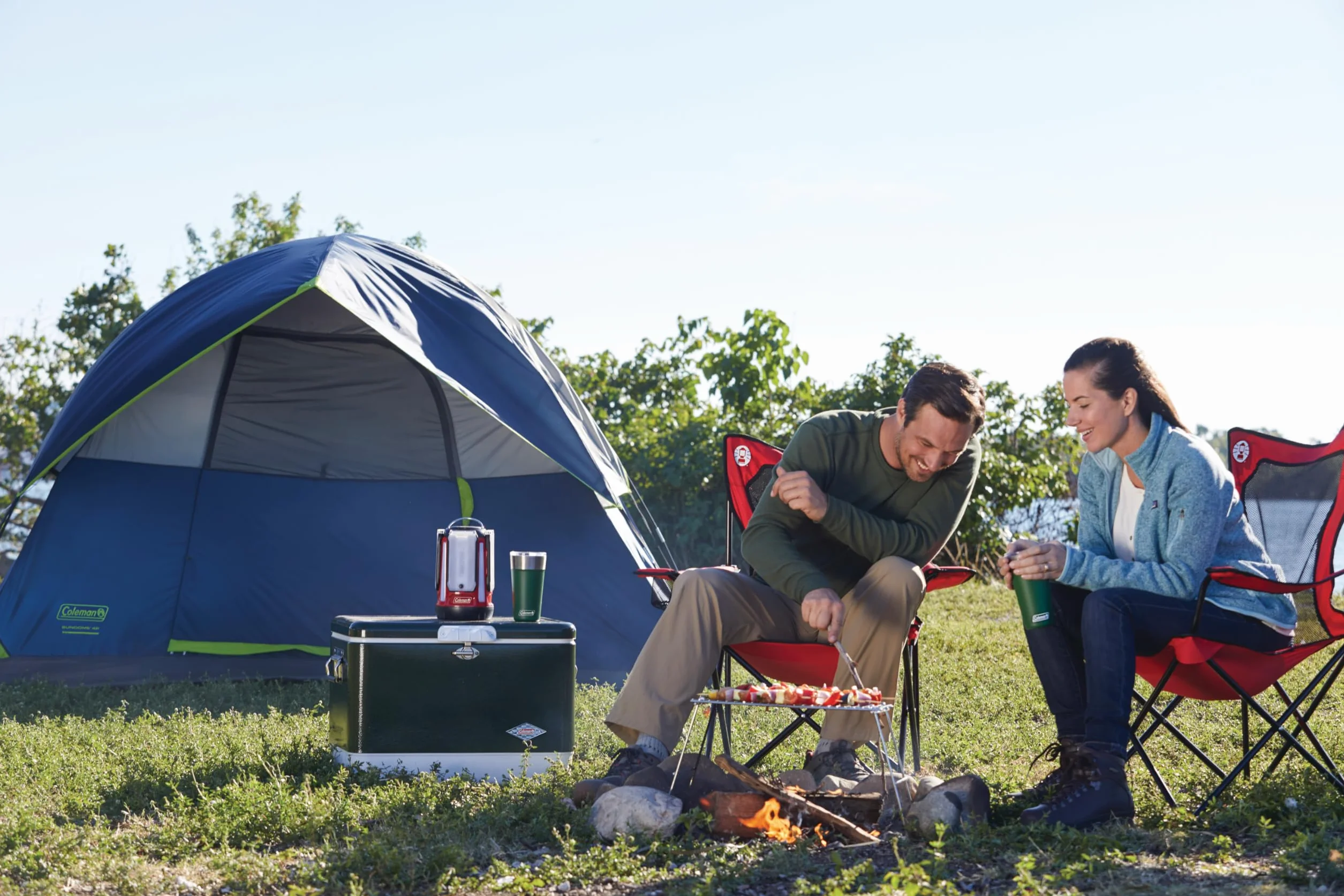 Sundome Camping Tent with Rainfly, 2/3/4/6 Person Tent Sets Up in 10 Mins, Weatherproof Shelter for Camping, Festivals, Backyard, Sleepovers, & More